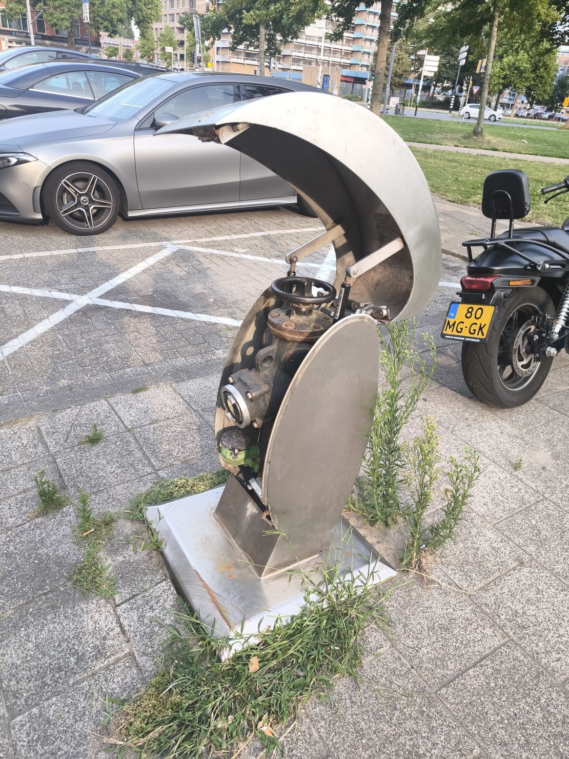 Watertappunt reinigingsvoertuig sluiten